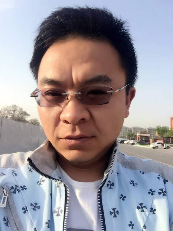 执着的等待的第一张照片--长泰婚介网