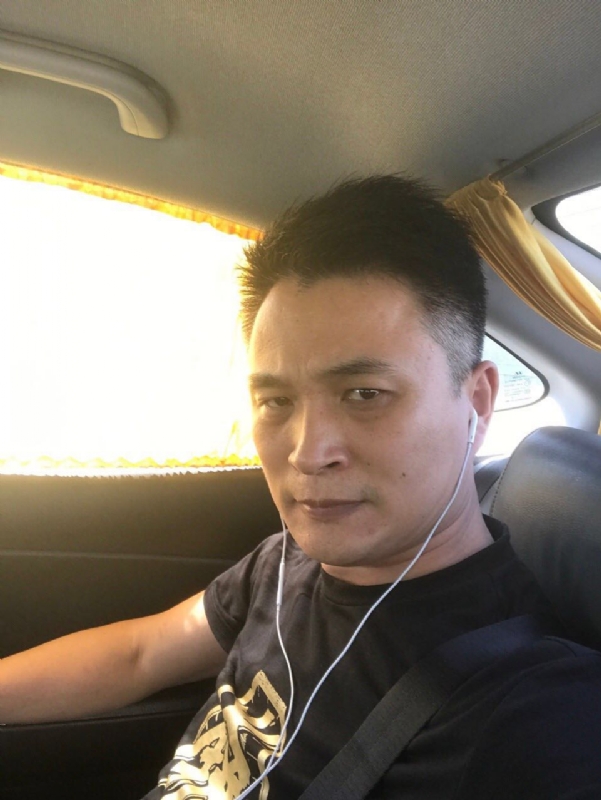 罗的第二张照片--长泰婚介网