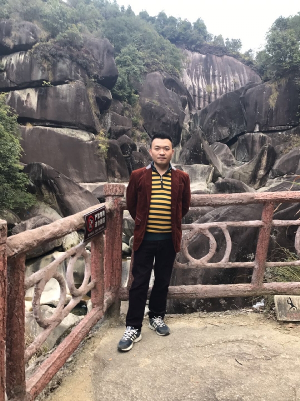 风筝的第二张照片--长泰婚介网