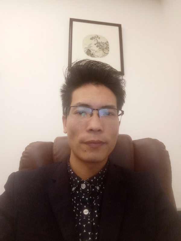 爱也要以诚相待的第一张照片--长泰婚介网