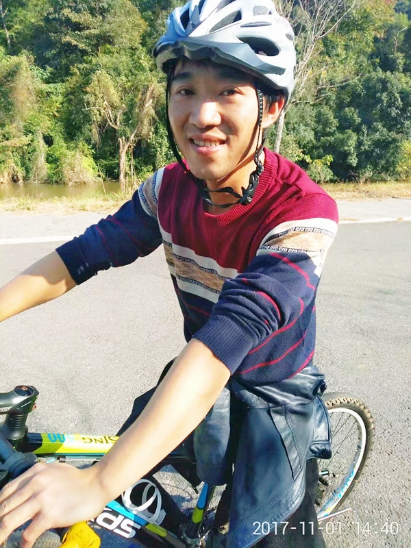 丹叶的第一张照片--长泰婚介网