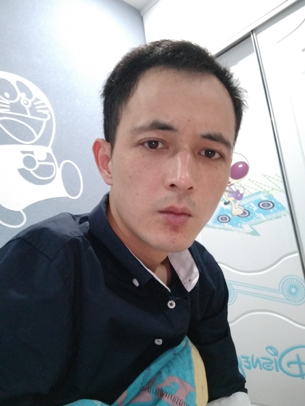 容晨的第一张照片--长泰婚介网