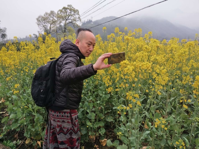 Dennison的第一张照片--长泰婚介网
