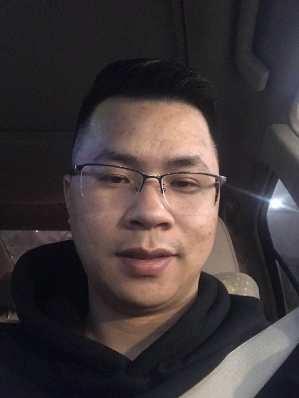心飞扬的第一张照片--长泰婚介网