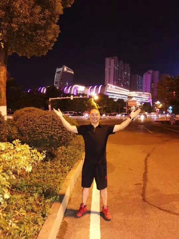 李国伟的第二张照片--长泰婚介网