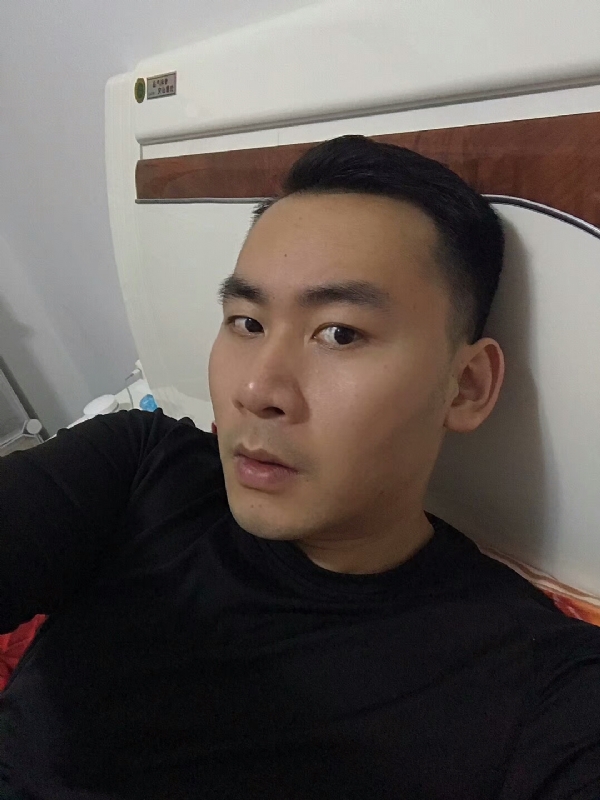 领悟的第一张照片--长泰婚介网