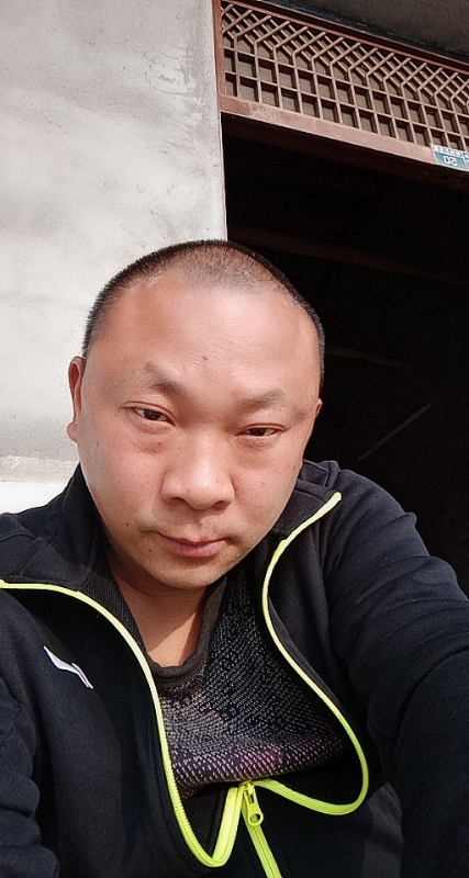 马克的第一张照片--长泰婚介网