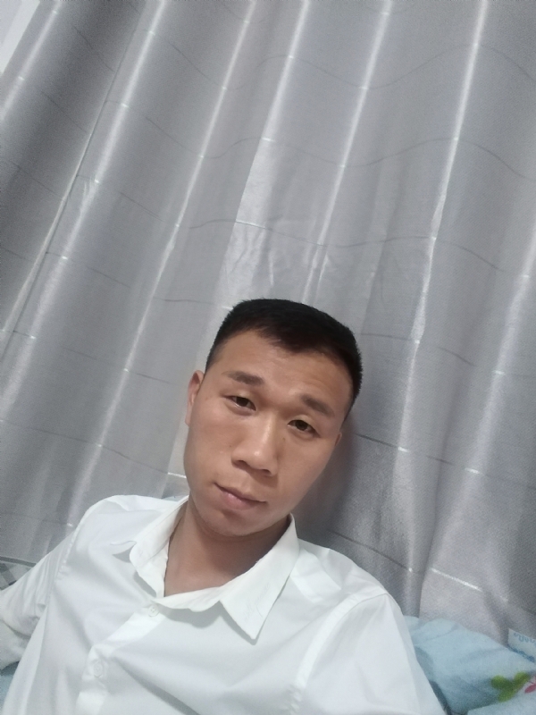 不器的第一张照片--长泰婚介网