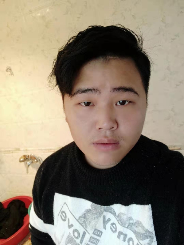 小李的第一张照片--长泰婚介网