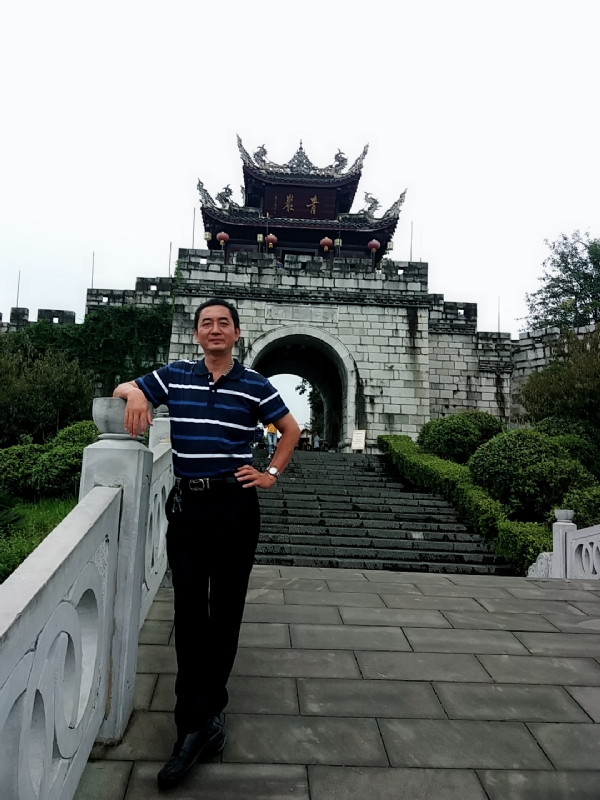 真心的龙的第六张照片--长泰婚介网