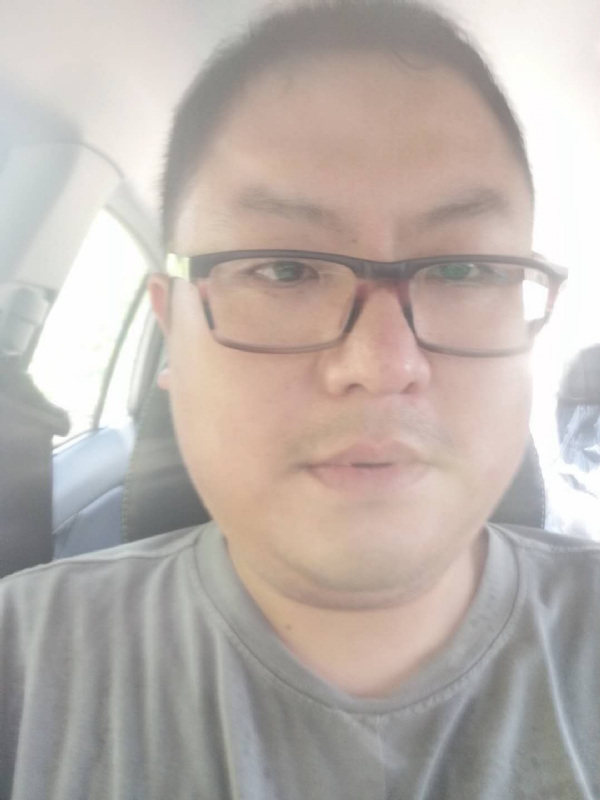 星蔚蓝的第二张照片--长泰婚介网