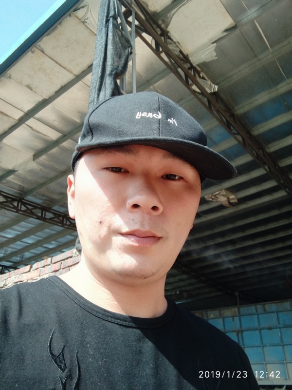 小蔡的第一张照片--长泰婚介网