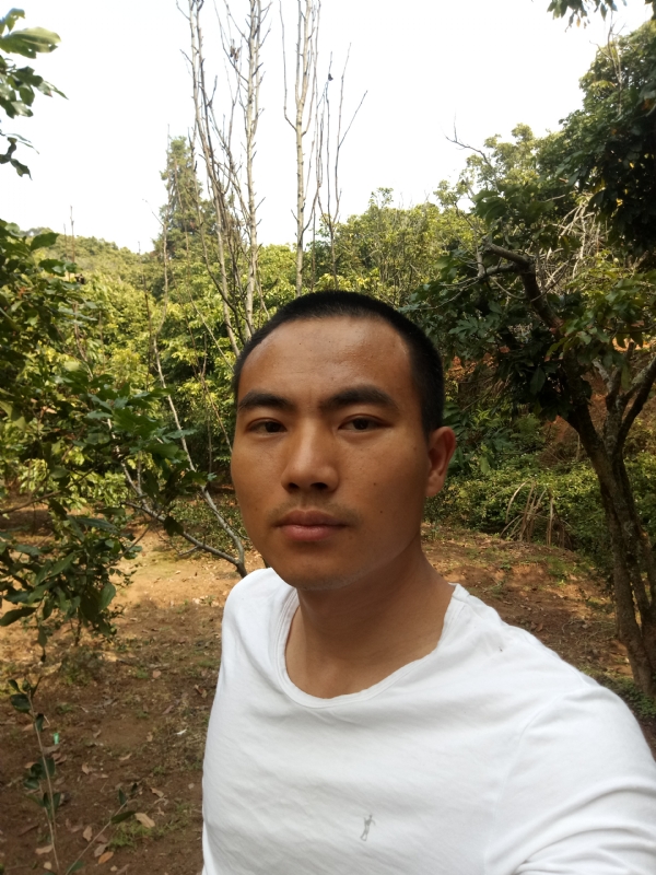 简单的第一张照片--长泰婚介网