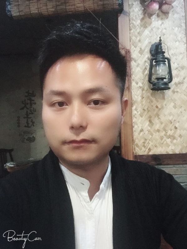 亦初的第一张照片--长泰婚介网