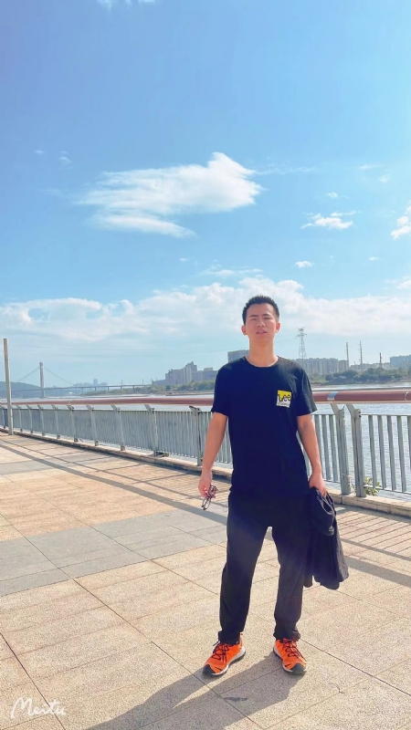 小螃蟹的第一张照片--长泰婚介网