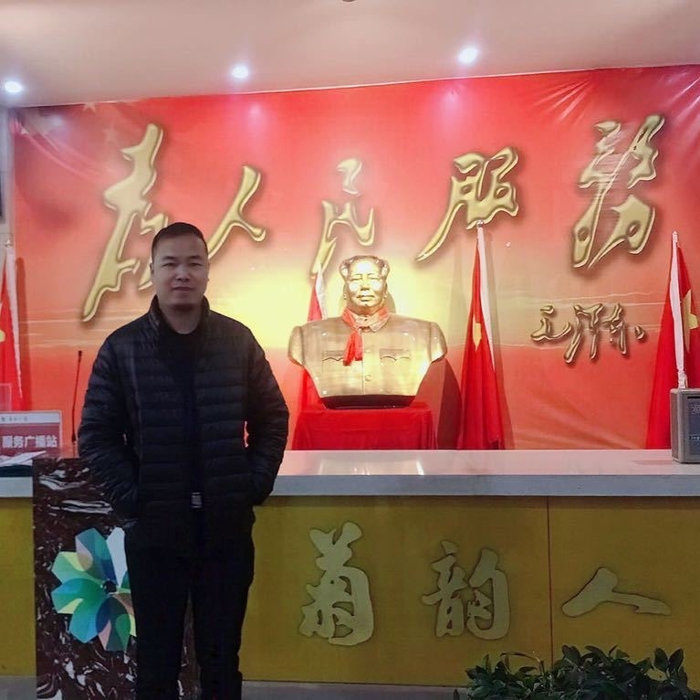 哥币老罗的第一张照片--长泰婚介网