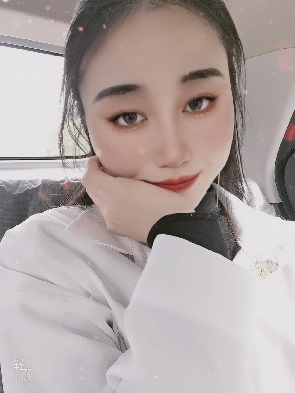 丽丽的第四张照片--长泰婚介网