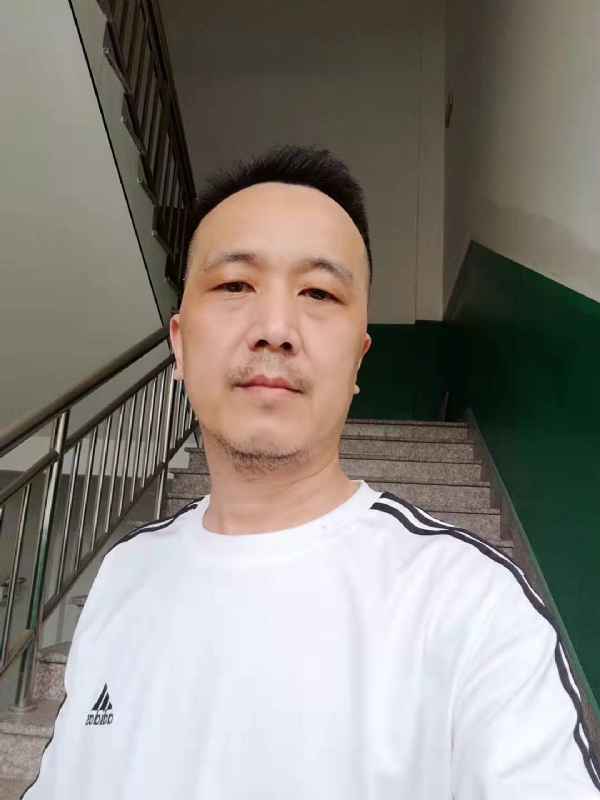 假如风有颜色的第一张照片--长泰婚介网