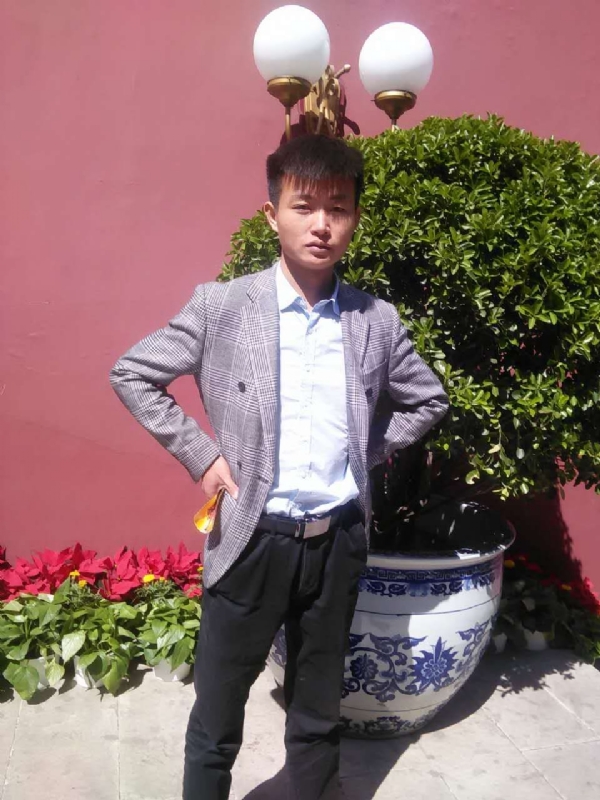黎明之光的第一张照片--长泰婚介网