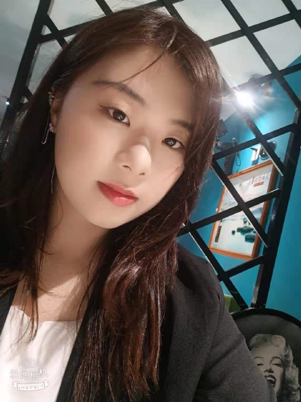 带翅膀的小猫的第一张照片--长泰婚介网