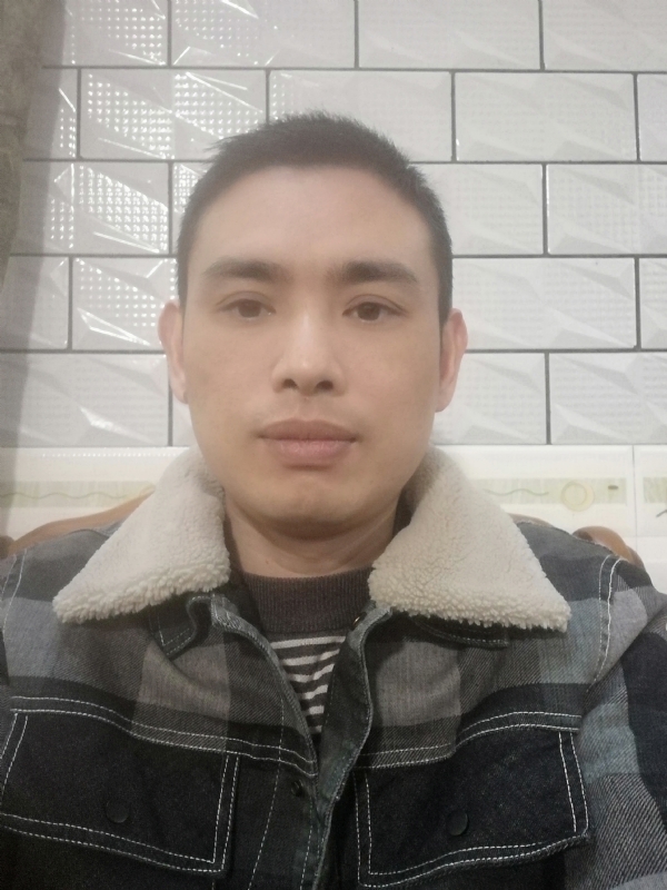 枫叶飘影的第一张照片--长泰婚介网