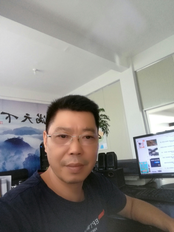 心平气和的第二张照片--长泰婚介网