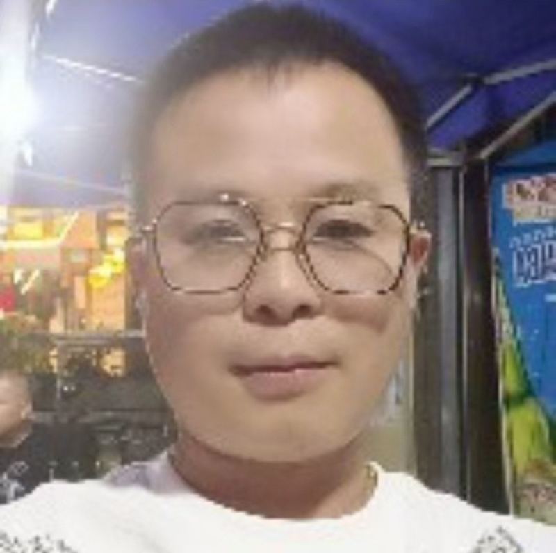 逍遥霸道的第一张照片--长泰婚介网
