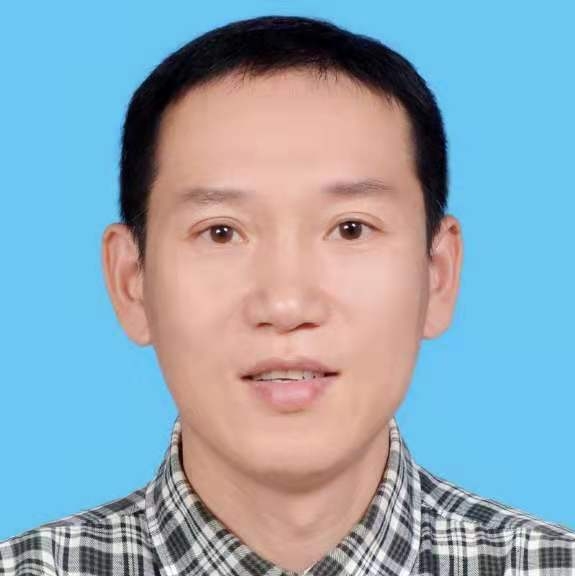 阳光的第一张照片--长泰婚介网