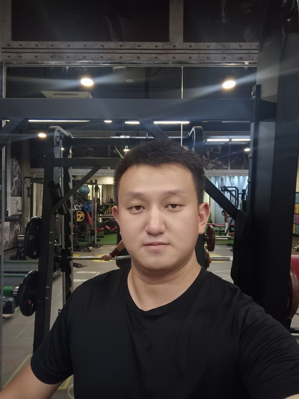 吴痕的第二张照片--长泰婚介网