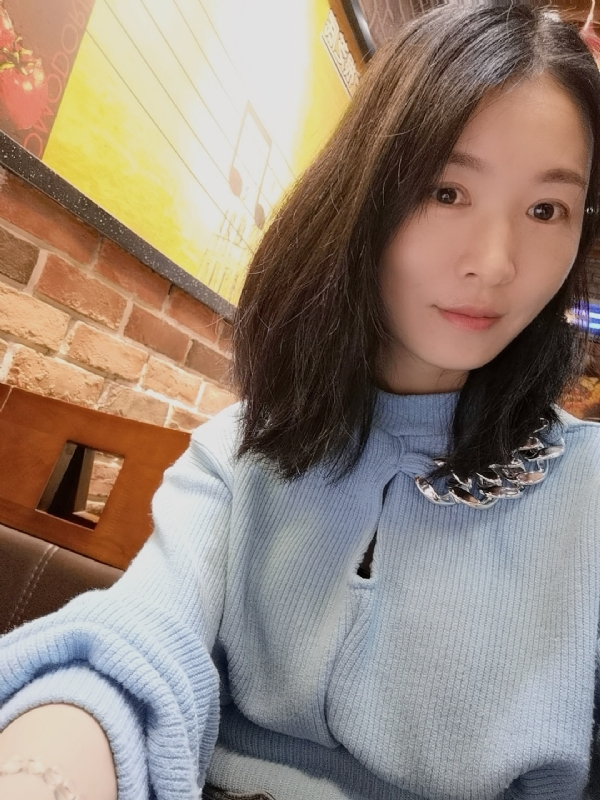 吴优的第一张照片--长泰婚介网