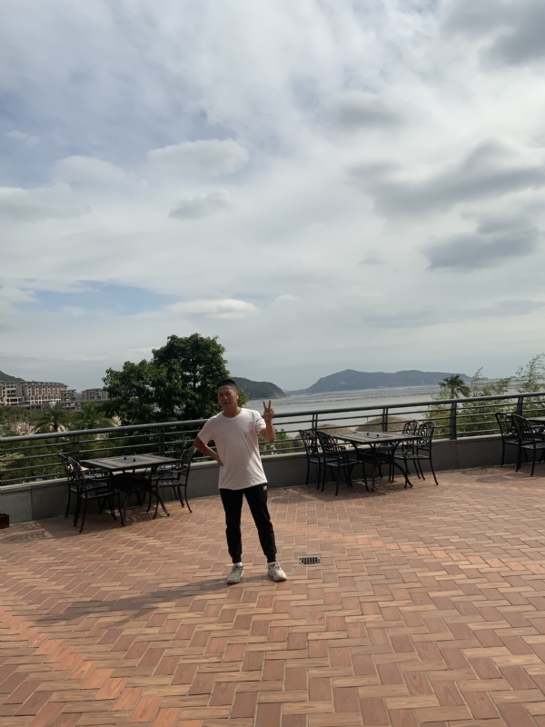 心酸瑟果的第一张照片--长泰婚介网