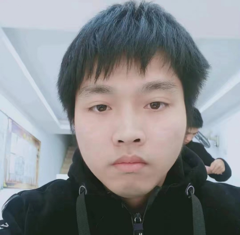 无奋斗不清春的第一张照片--长泰婚介网
