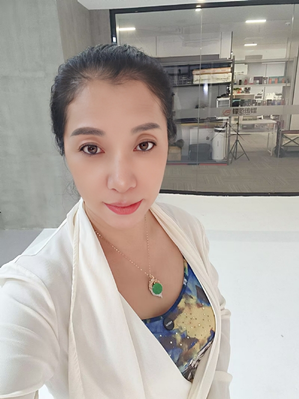 仝馨的第二张照片--长泰婚介网