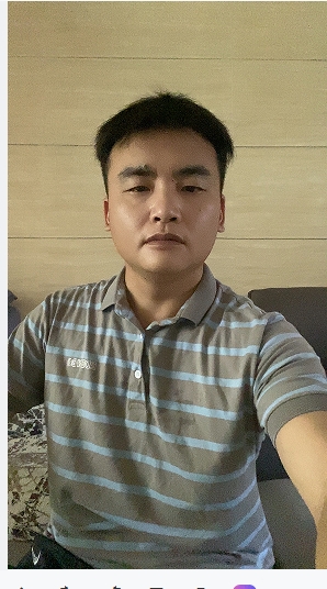 走在红毯那一天的第一张照片--长泰婚介网