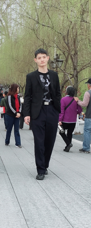 风一样的第一张照片--长泰婚介网