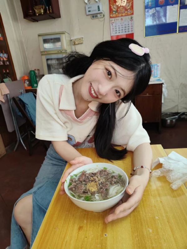 甜果的第一张照片--长泰婚介网