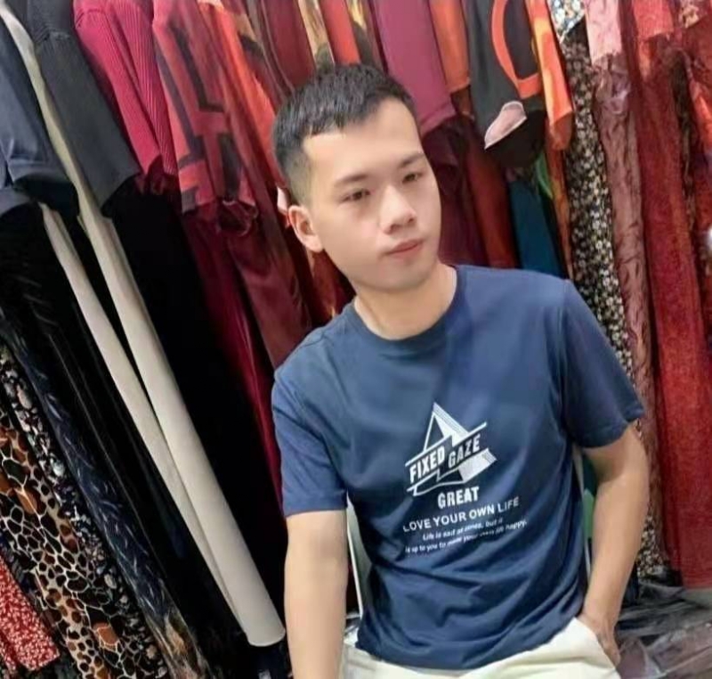 萃臻的第一张照片--长泰婚介网