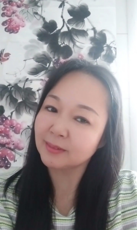 莲悦悦的第一张照片--长泰婚介网