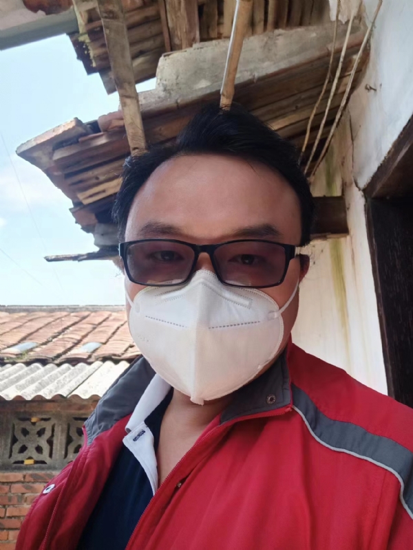 如影随形的第一张照片--长泰婚介网