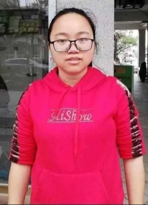 简单的第一张照片--长泰婚介网