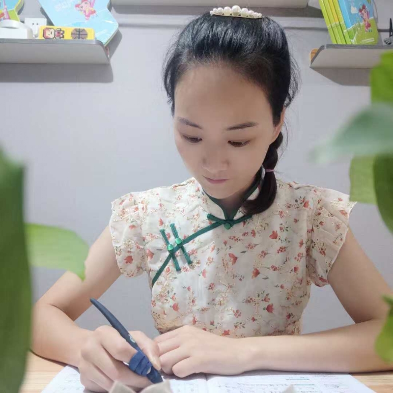 珊珊的第一张照片--长泰婚介网