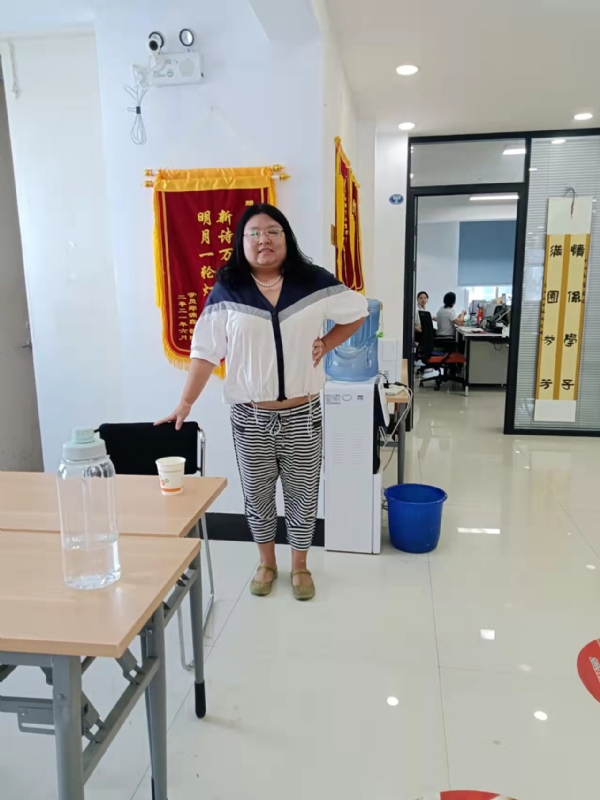 林雨菲的第一张照片--长泰婚介网